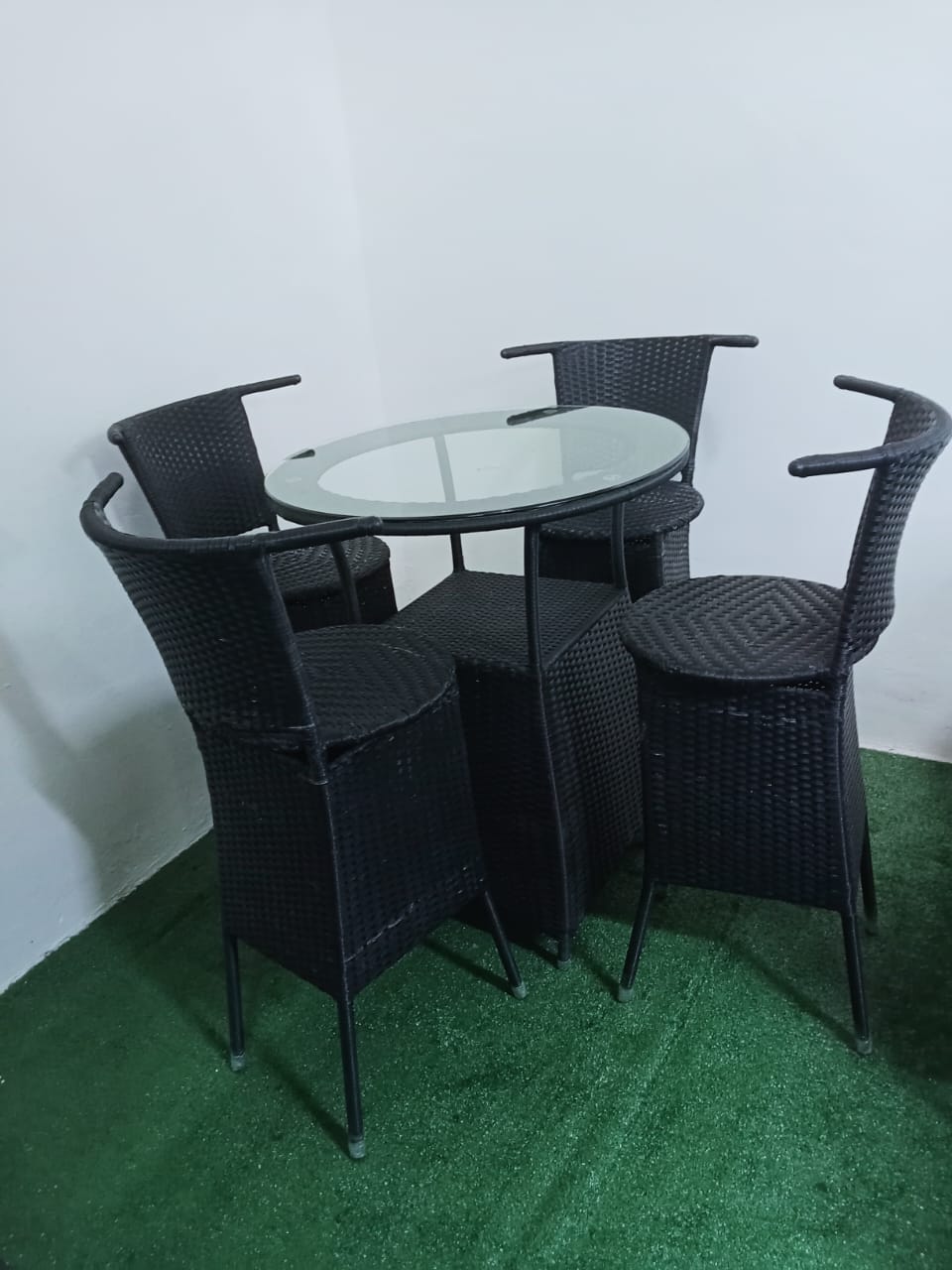 Modern Outdoor Dining Set with Glass Top Table